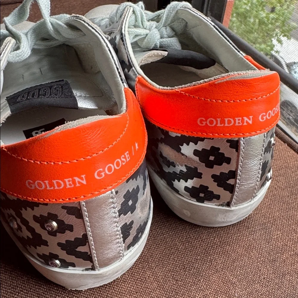 Golden Goose Sneakers - Picture 3 of 14